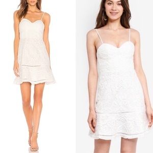 Bardot Lace Eyelet Embroidered Floral Sweetheart Tiered Dress